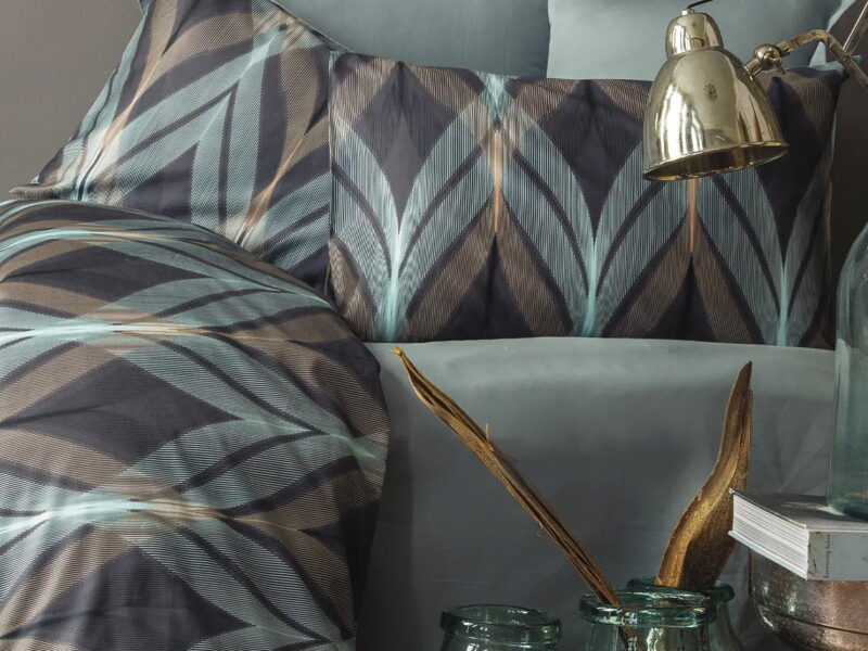 Satiinist voodipesukomplektid