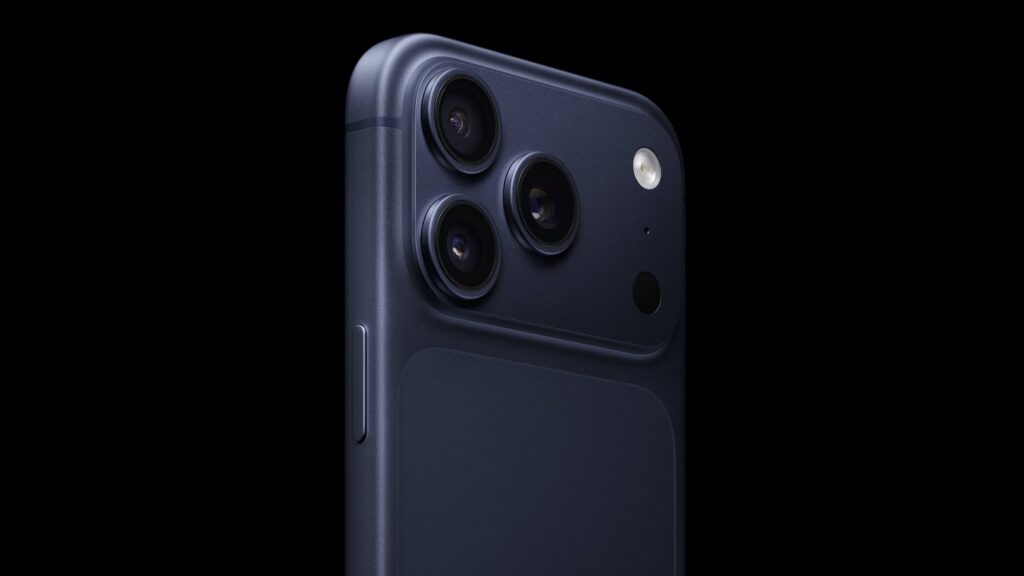 iPhone 17 ja “Scratchgate”: Kõmuline skandaal või ülespuhutud probleem? Täielik analüüs